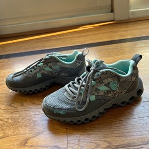 K-Swiss Tube Sneakers